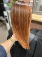 Asymetria-Jaworzno-fryzjer-polecany-fryzjer-koloryzacja-rudy-kolor-wlosow-2